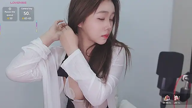 Hazel-11 online show from 02/20/25, 12:36