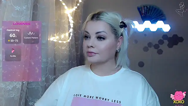 JewellKiss7 online show from 12/01/25, 04:19