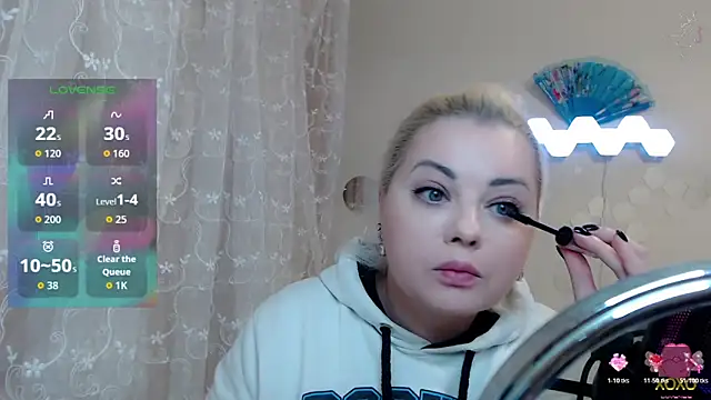 JewellKiss7 online show from 11/13/25, 04:16