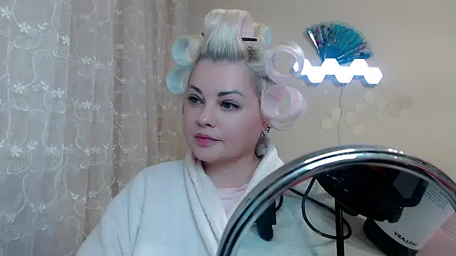 JewellKiss7 online show from 11/11/25, 12:38