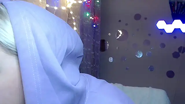 JewellKiss7 online show from 02/04/26, 09:54