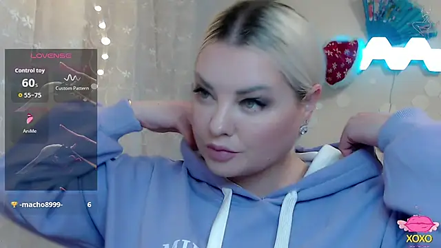 JewellKiss7 online show from 02/02/26, 01:54