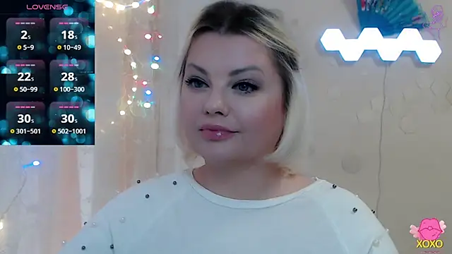 JewellKiss7 online show from 04/08/26, 12:50