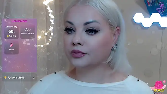 JewellKiss7 online show from 12/04/25, 06:56