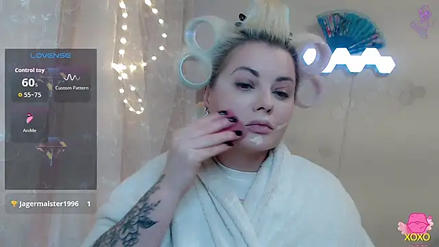 JewellKiss7 online show from 11/26/25, 10:15