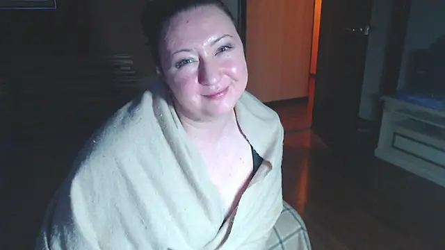 LouiseLuv online show from 12/26/24, 12:27