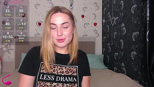 Snapshot of KisssAmmeli chatting on 02/18/26, 04:14 KisssAmmeli online show from 02/18/26, 04:14