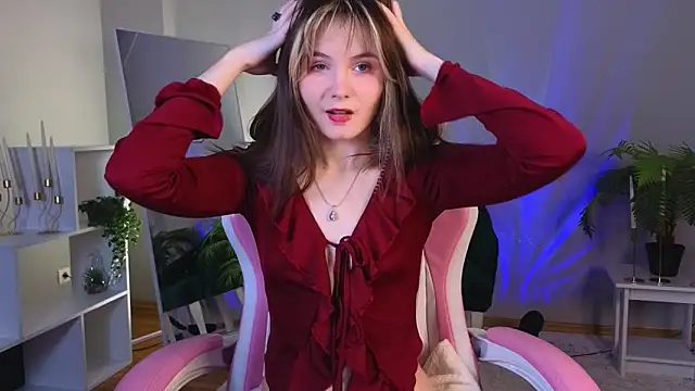 CiriRianonn online show from 11/15/25, 04:16