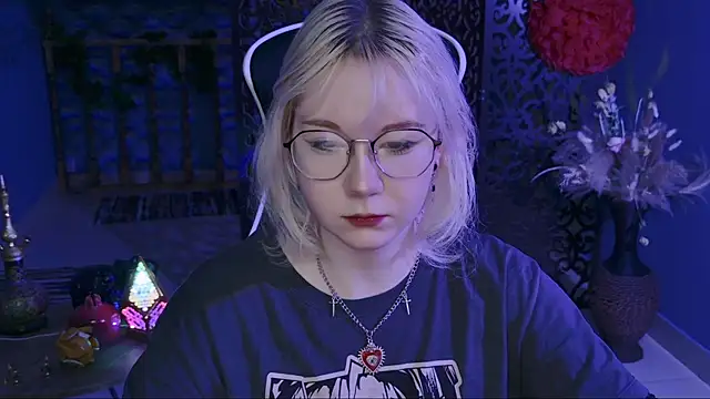 NancyMartinez online show from 03/22/25, 05:06
