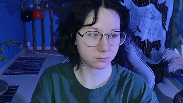 NancyMartinez online show from 10/24/25, 05:06