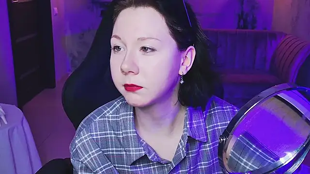 NancyMartinez online show from 10/03/25, 09:11