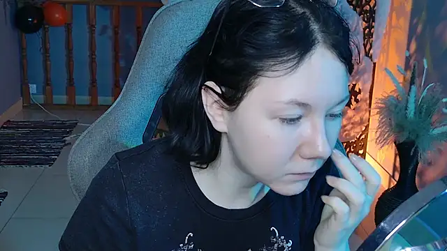 NancyMartinez online show from 10/27/25, 05:08