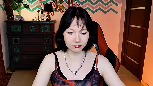 NancyMartinez online show from 11/30/25, 09:10