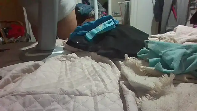 biuv online show from 11/08/25, 08:23