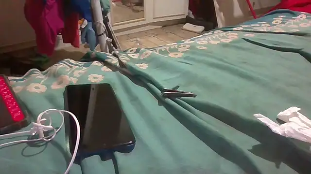 biuv online show from 10/27/25, 10:27