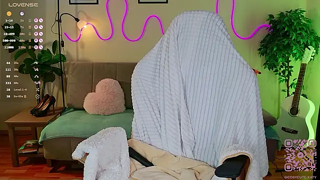 cosycute  online show from 02/21/26, 05:26