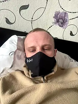 Snapshot of red_red00 chatting on 01/07/26, 08:52 red red00 online show from 01/07/26, 08:52