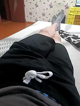 Snapshot of red_red00 chatting on 02/09/25, 02:07 red red00 online show from 02/09/25, 02:07