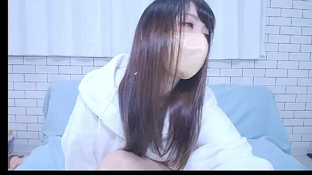 Snapshot of asahi_hime_69 chatting on 06/15/26, 10:37 asahi hime 69 online show from 06/15/26, 10:37