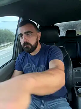 Snapshot of petan33 chatting on 11/01/25, 03:06 petan33 online show from 11/01/25, 03:06