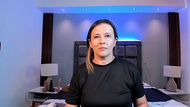 Susann Ross online show from 07/11/26, 11:32