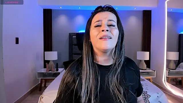 Susann Ross online show from 11/17/25, 11:47