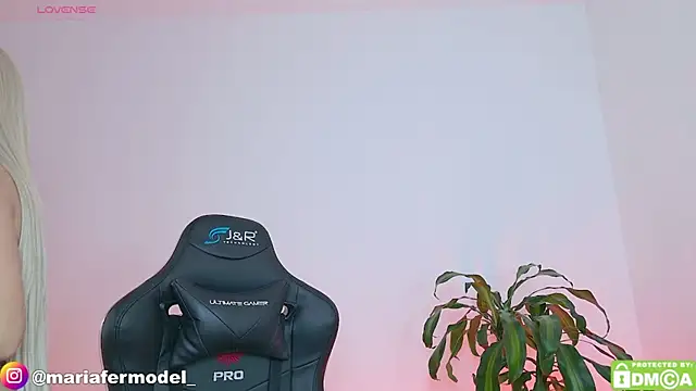 Mariafer05 online show from 01/12/26, 01:40