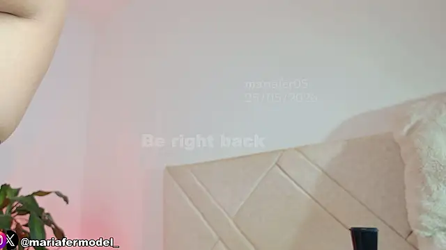 Mariafer05 online show from 05/25/26, 04:38