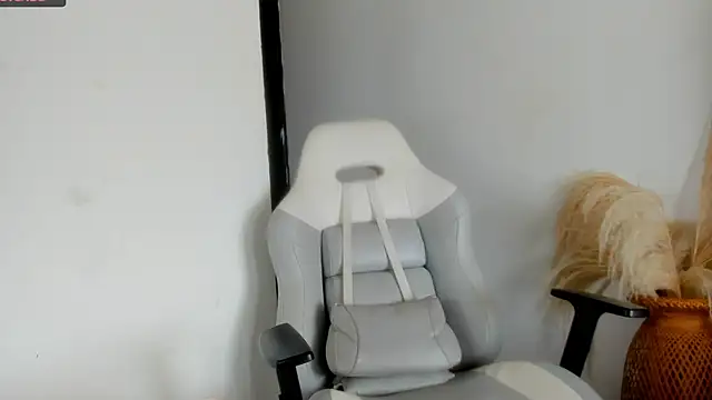 -Sofii  online show from 02/14/25, 07:12