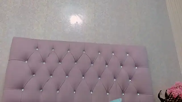 Luciana Hardman online show from 03/01/25, 06:46