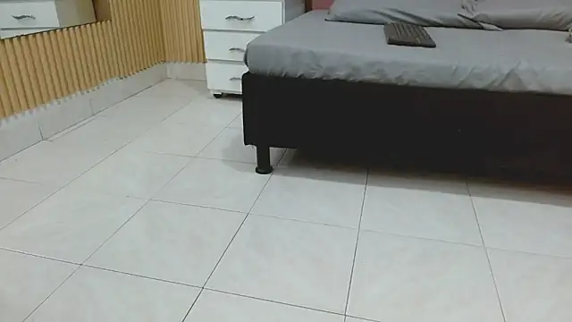 Luciana Hardman online show from 02/04/25, 07:22