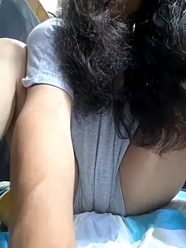 Snapshot of LunaDrago chatting on 02/17/26, 04:26 LunaDrago online show from 02/17/26, 04:26