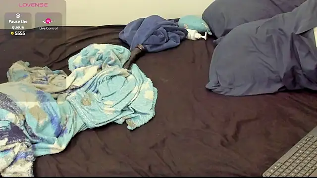 blue baby20 online show from 03/22/25, 06:33