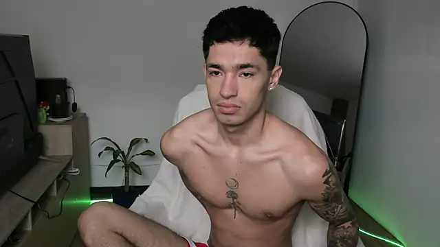 Damon  333 online show from 12/17/25, 04:45