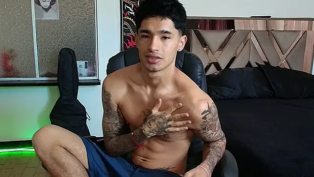 Damon  333 online show from 10/02/25, 05:49