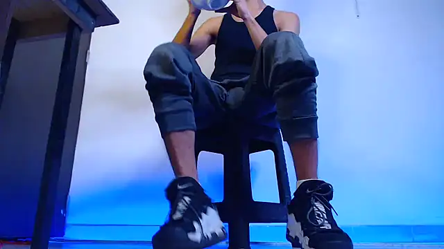 mastersmits online show from 11/28/25, 07:03