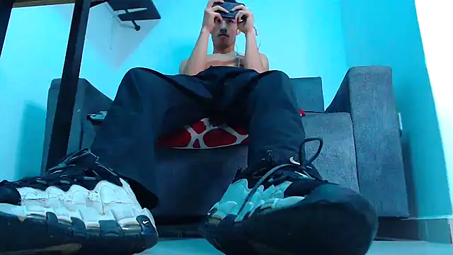 mastersmits online show from 11/12/25, 02:26