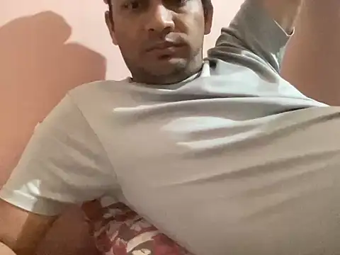 Snapshot of NiceBoy9099 chatting on 10/30/25, 05:43 NiceBoy9099 online show from 10/30/25, 05:43