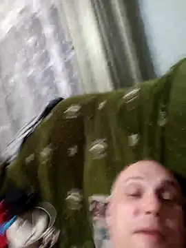 Pineapple04 online show from 11/09/25, 08:13