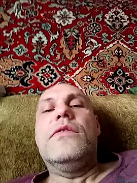 Pineapple04 online show from 11/20/25, 06:25