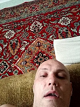 Pineapple04 online show from 11/05/25, 06:16