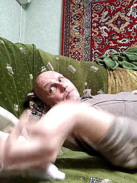 Pineapple04 online show from 04/12/26, 05:16