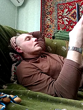 Pineapple04 online show from 02/11/26, 10:15