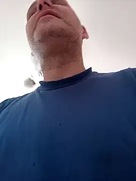 Pineapple04 online show from 04/13/26, 06:28