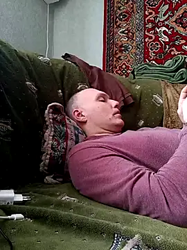 Pineapple04 online show from 02/01/26, 07:39