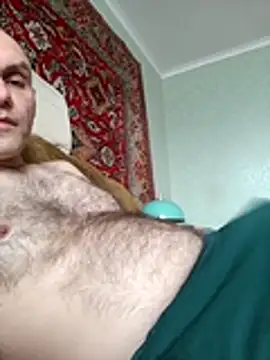 Pineapple04 online show from 12/15/25, 10:10