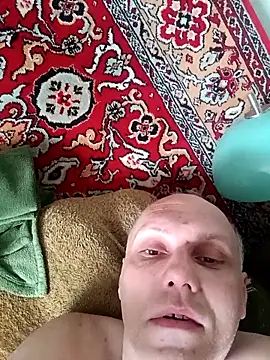 Pineapple04 online show from 05/18/26, 03:17