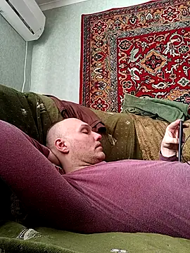 Pineapple04 online show from 01/17/26, 08:40