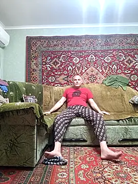 Pineapple04 online show from 05/15/26, 05:44