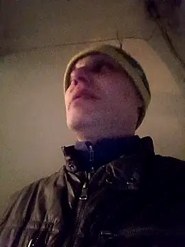 Pineapple04 online show from 01/18/26, 05:38